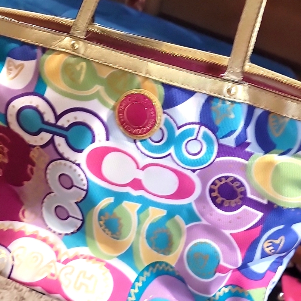 Coach purse and wristlet